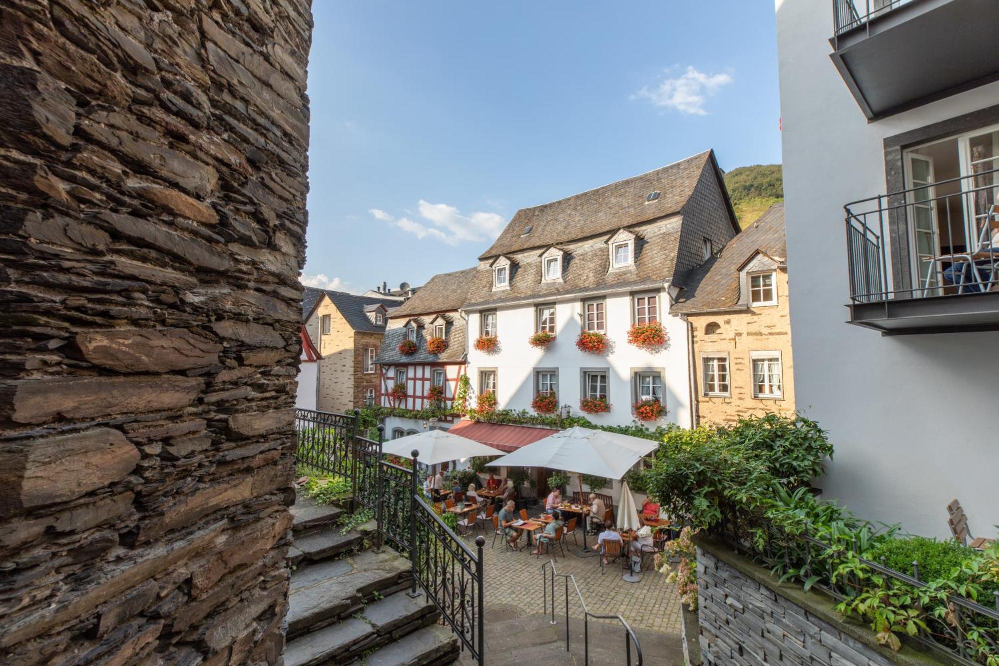 Hotel Gute Quelle Байльштайн Экстерьер фото