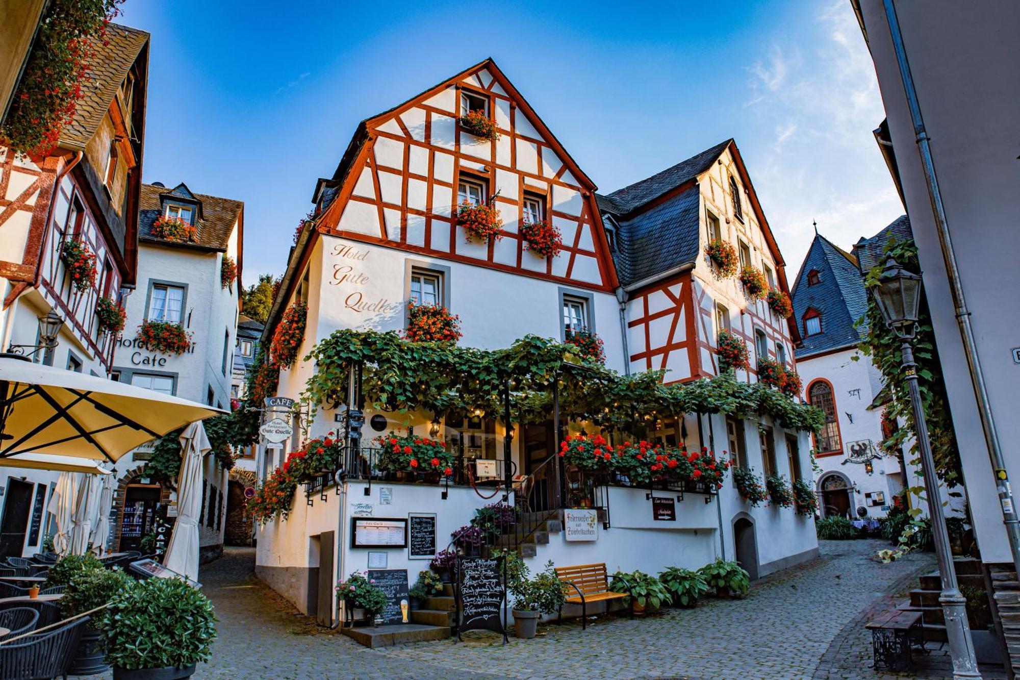 Hotel Gute Quelle Байльштайн Экстерьер фото